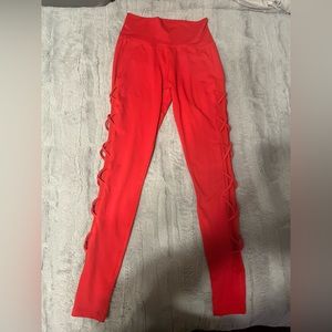 BuffBunny Cross My Heart Legging